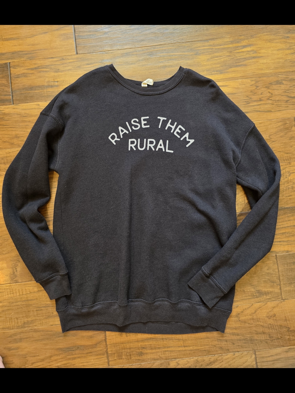 Raise Them Rural Graphic Crewneck Sweatshirt - Size Large